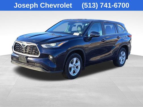 2023 Toyota Highlander LE