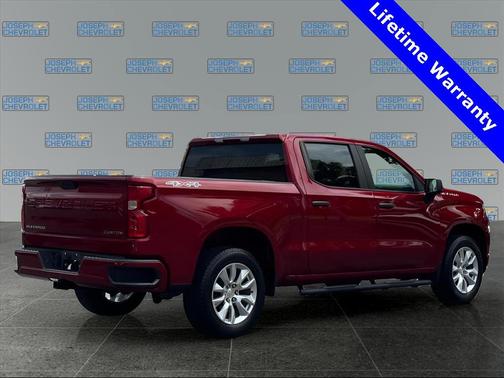 2022 Chevrolet Silverado 1500 Custom
