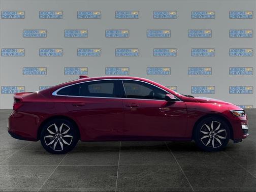 2021 Chevrolet Malibu FWD RS