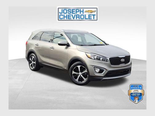 Titanium Silver 2018 Kia Sorento EX