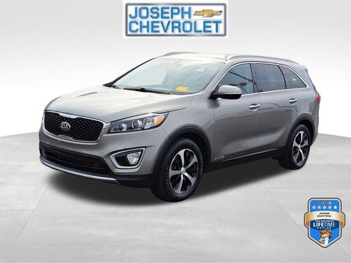 Titanium Silver 2018 Kia Sorento EX