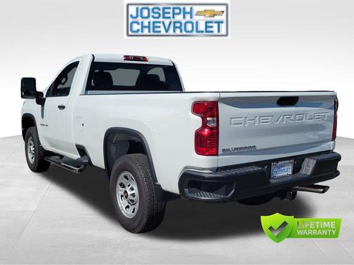 Summit White 2022 Chevrolet Silverado 2500 WT