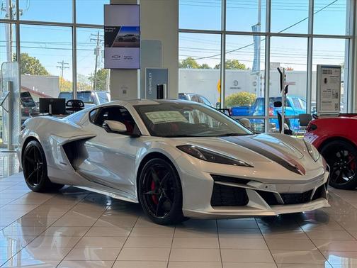 2026 Chevrolet Corvette E-Ray Coupe, 2LZ, RWD