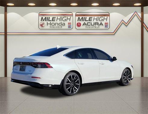 2025 Honda Accord Hybrid Touring