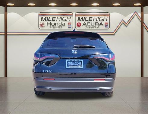 2025 Honda HR-V LX