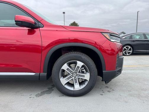 Radiant Red Metallic II 2026 Honda Pilot EX-L