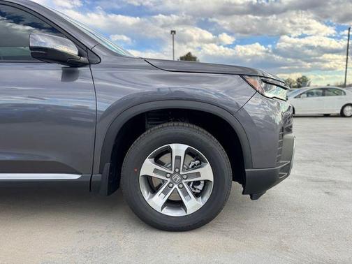 Modern Steel Metallic 2026 Honda Pilot EX-L