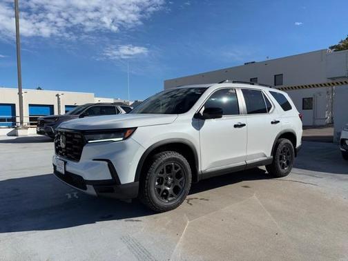 2025 Honda Pilot TrailSport