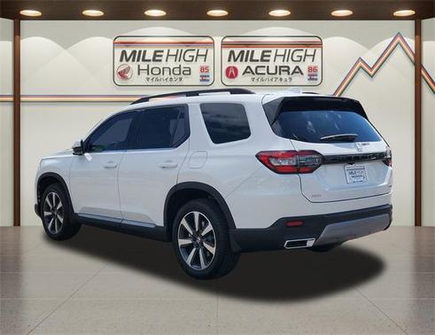 2025 Honda Pilot Touring