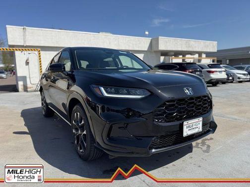 Crystal Black 2027 Honda HR-V LX