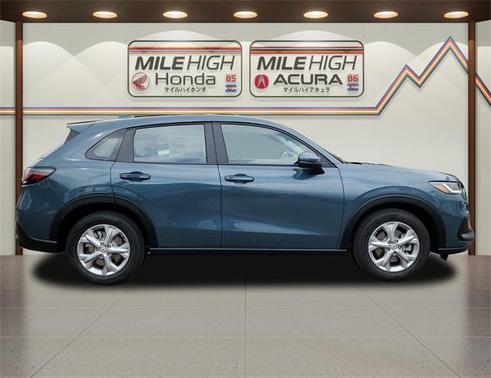 2025 Honda HR-V LX