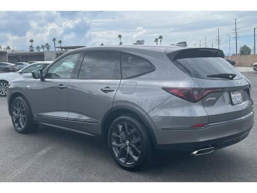2023 Acura MDX 