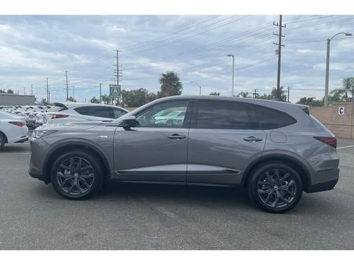 2023 Acura MDX 