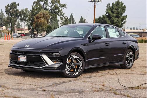 2026 Hyundai SONATA SEL