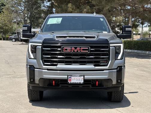 2024 GMC Sierra 2500 AT4