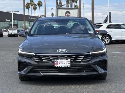 2025 Hyundai ELANTRA HEV Limited