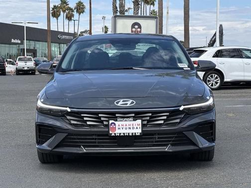 2025 Hyundai ELANTRA HEV Limited