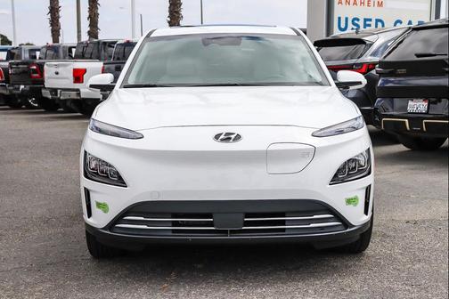 Lunar White 2023 Hyundai KONA EV Limited