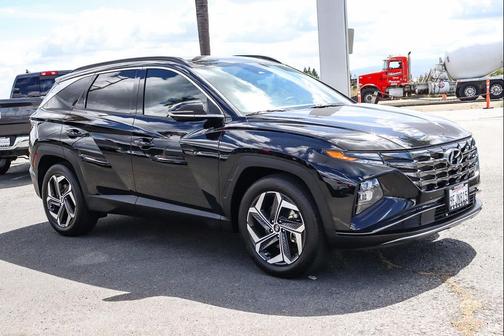 Phantom Black 2023 Hyundai TUCSON Limited