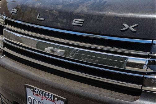 Shadow Black 2018 Ford Flex SE