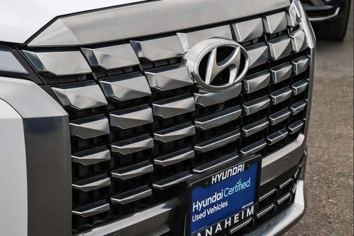 Hyper White 2024 Hyundai PALISADE Calligraphy