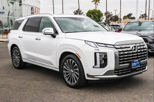 Hyper White 2024 Hyundai PALISADE Calligraphy