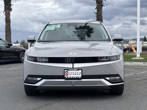 2024 Hyundai IONIQ 5 SE