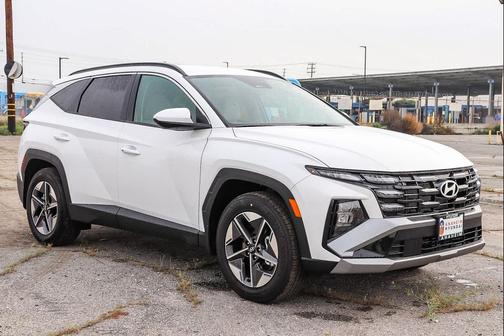 Serenity White Pearl 2026 Hyundai TUCSON SEL