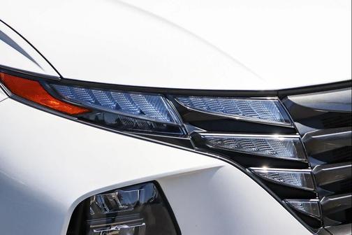 White Pearl 2024 Hyundai TUCSON SEL