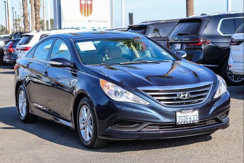 2014 Hyundai SONATA GLS
