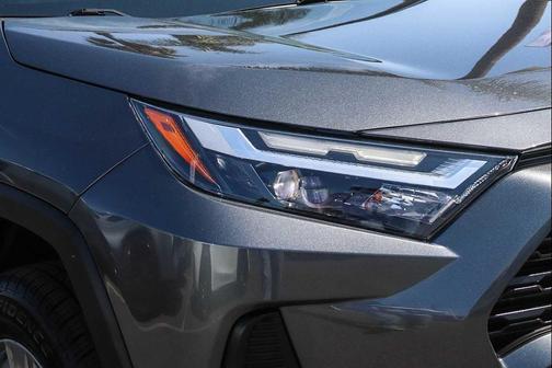 Magnetic Gray Metallic 2022 Toyota RAV4 XLE