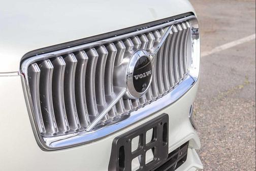 2020 Volvo XC90 Hybrid T8 Inscription 6 Passenger