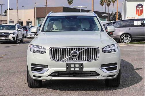 2020 Volvo XC90 Hybrid T8 Inscription 6 Passenger