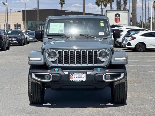 2024 Jeep Wrangler 4xe Sahara