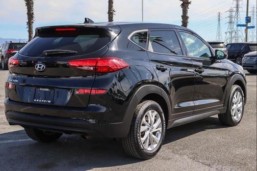 2020 Hyundai TUCSON SE