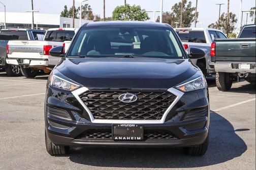 2020 Hyundai TUCSON SE