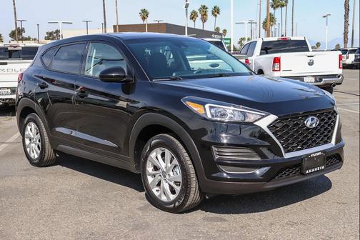 2020 Hyundai TUCSON SE