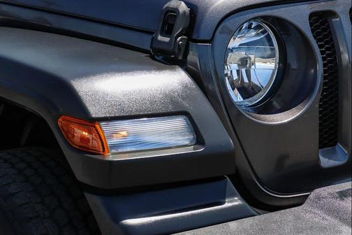 Granite Crystal Metallic Clearcoat 2021 Jeep Wrangler Unlimited Sport
