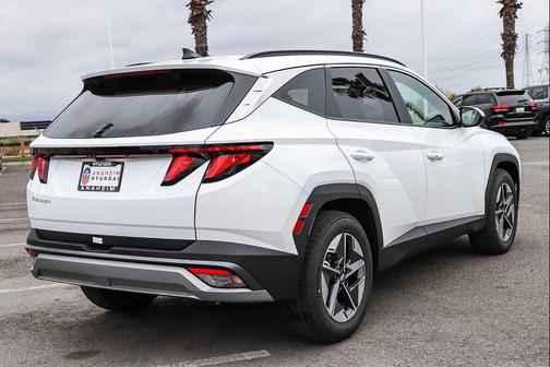 Serenity White Pearl 2026 Hyundai TUCSON SEL