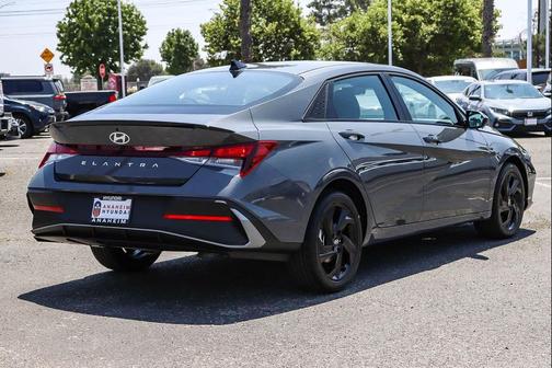Ecotronic Gray 2026 Hyundai ELANTRA Sport