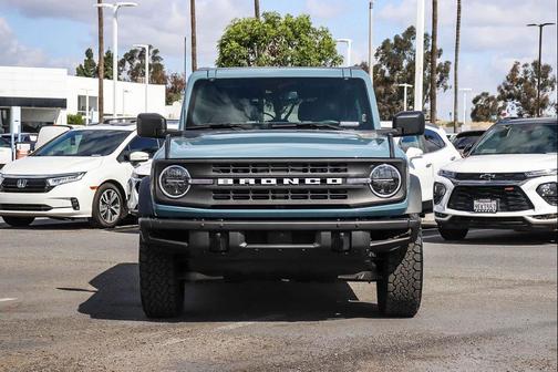 AREA 51 2022 Ford Bronco Black Diamond