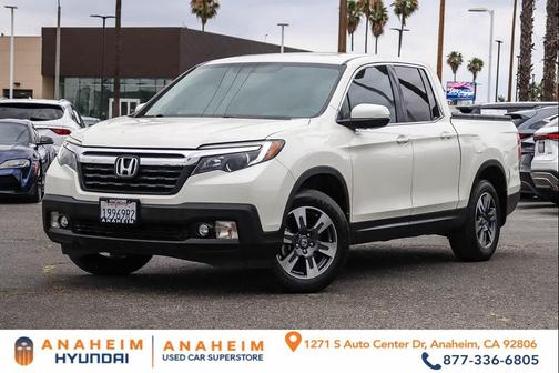 White Diamond Pearl 2019 Honda Ridgeline RTL