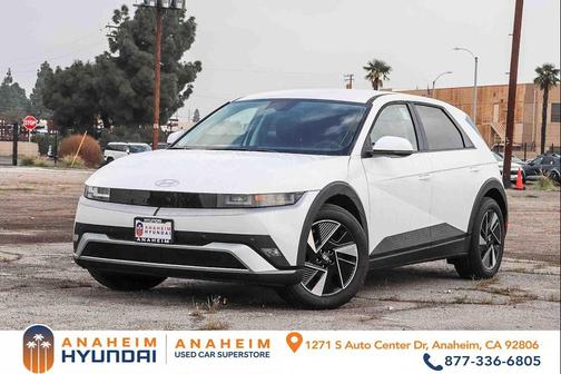 Atlas White 2026 Hyundai IONIQ 5 SE