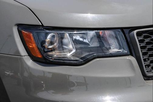 Sting-Gray Clearcoat 2019 Jeep Grand Cherokee Trailhawk