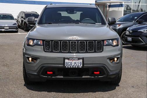 Sting-Gray Clearcoat 2019 Jeep Grand Cherokee Trailhawk