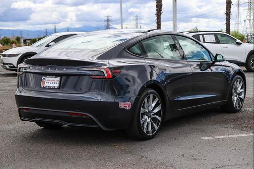 Gray 2024 Tesla Model 3 Standard Range