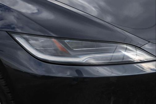 Gray 2024 Tesla Model 3 Standard Range
