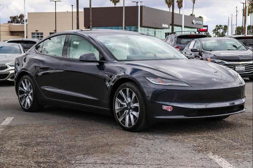 Gray 2024 Tesla Model 3 Standard Range
