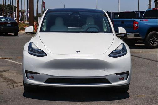 White 2021 Tesla Model Y Long Range Dual Motor All-Wheel Drive