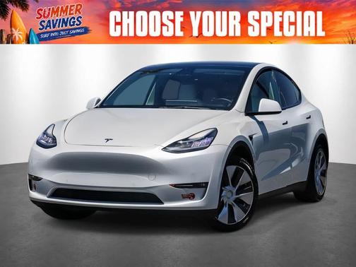 White 2021 Tesla Model Y Long Range Dual Motor All-Wheel Drive